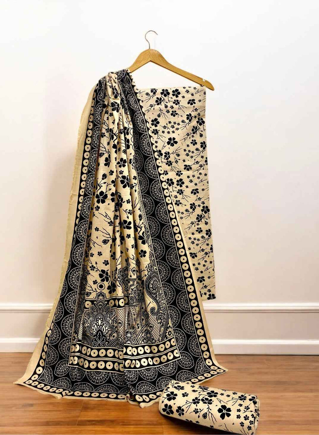 Ideas by Gul Ahmad Khaddar 3Pc