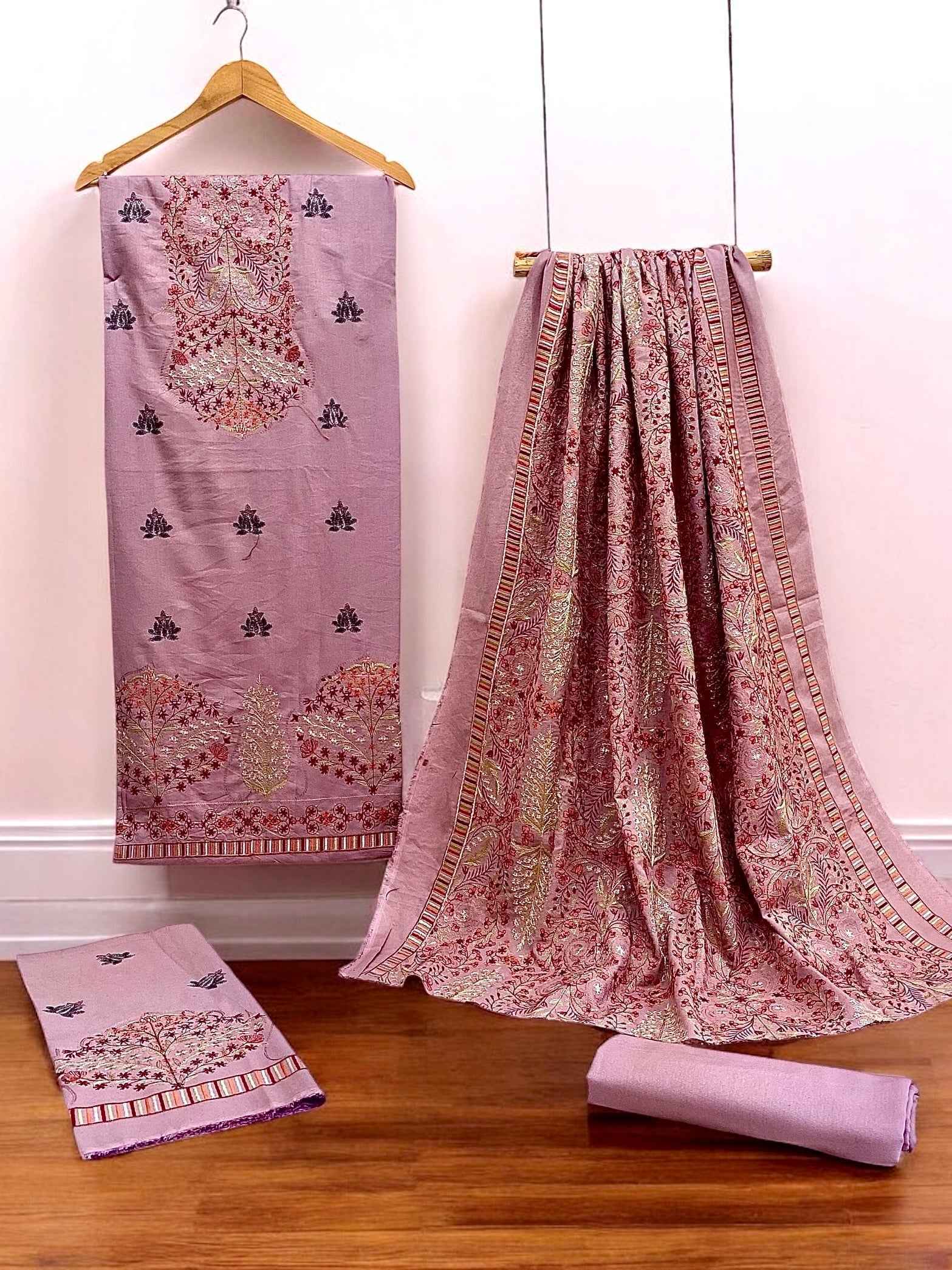 Bareeze | Luxury Emb | Karandi