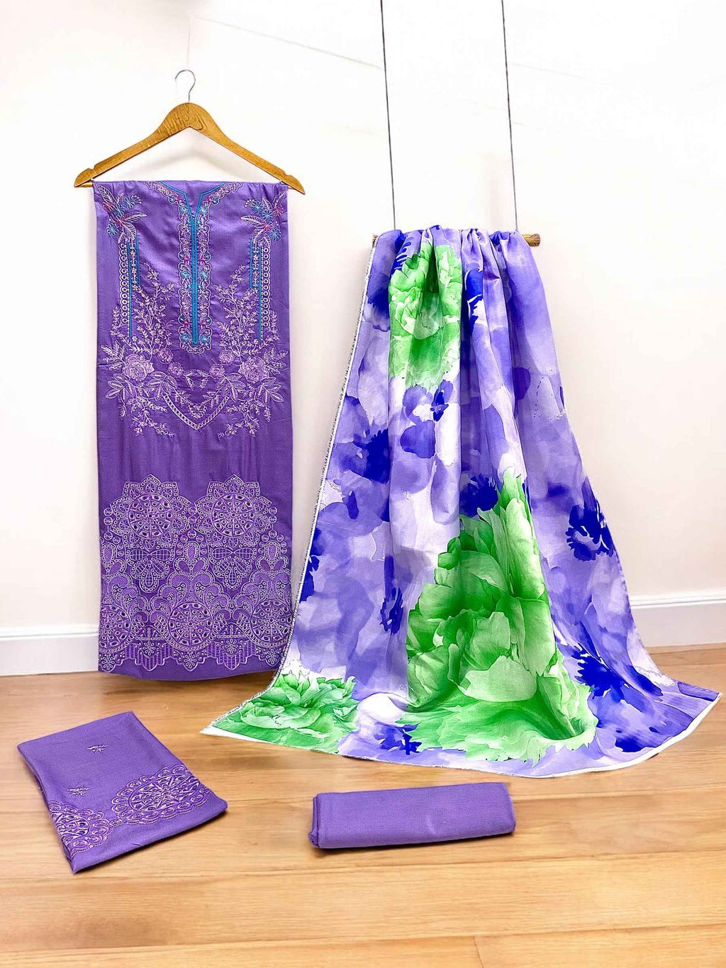 Mushq | Luxury Embroiderd | Dhanak