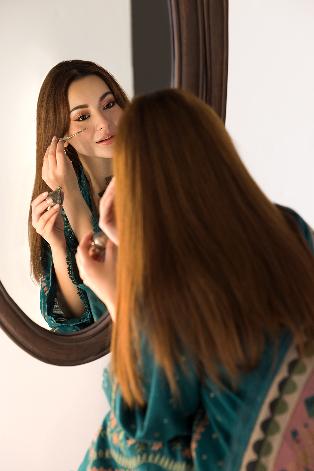 SOBIA NAZIR - 3PC DHANAK EMBROIDERED