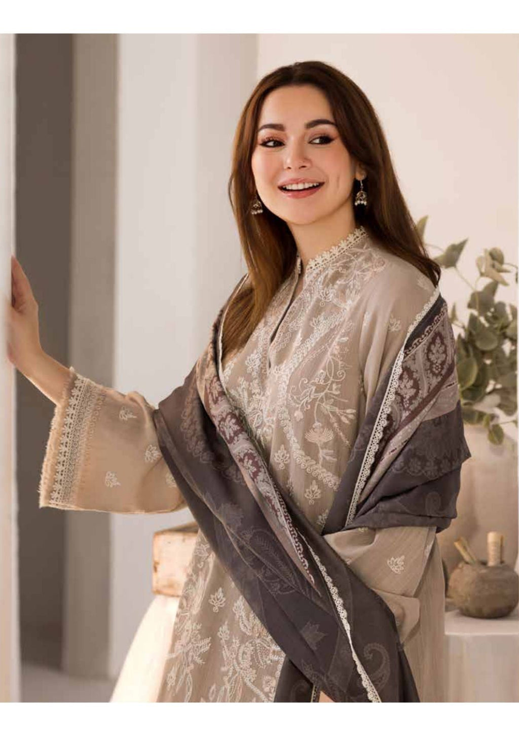SOBIA NAZIR - 3PC DHANAK EMBROIDERED