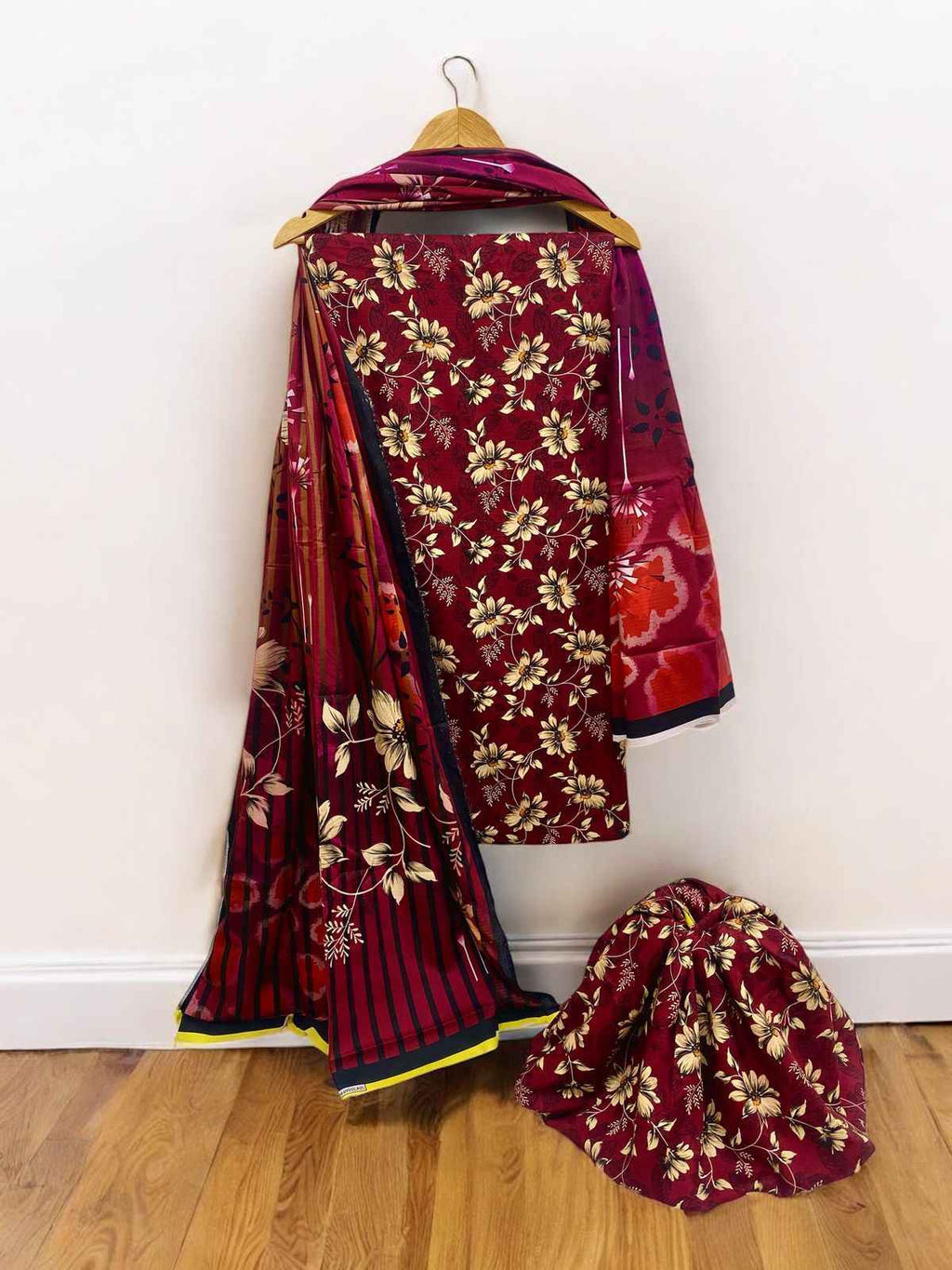 Saya| Linen | Banadora | 3 pcs