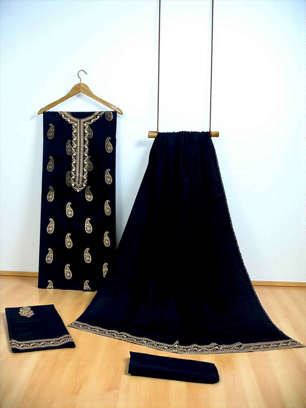 Bareeze | Embroidered | 3pc | Dhanak