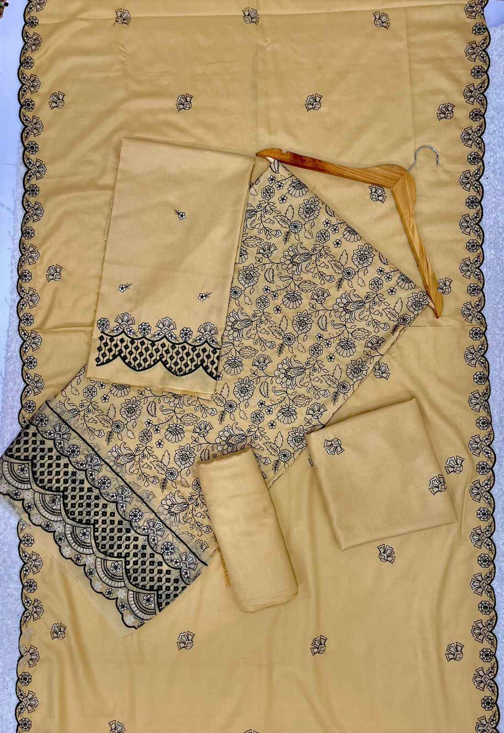 Bareeze | Embroidered | 3pc | Dhanak